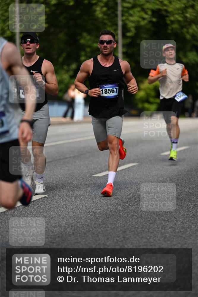 29.06.2025 - hella hamburg halbmarathon Dr. Thomas Lammeyer http://msf.ph/oto/8196202 29.06.2025 09:47:53 Kennedybrücke 1065, 2021, 2879, 3075, 3845, 3968, 4678, 5367, 7349, 8473, 8731, 10790, 10848 meine-sportfotos.de