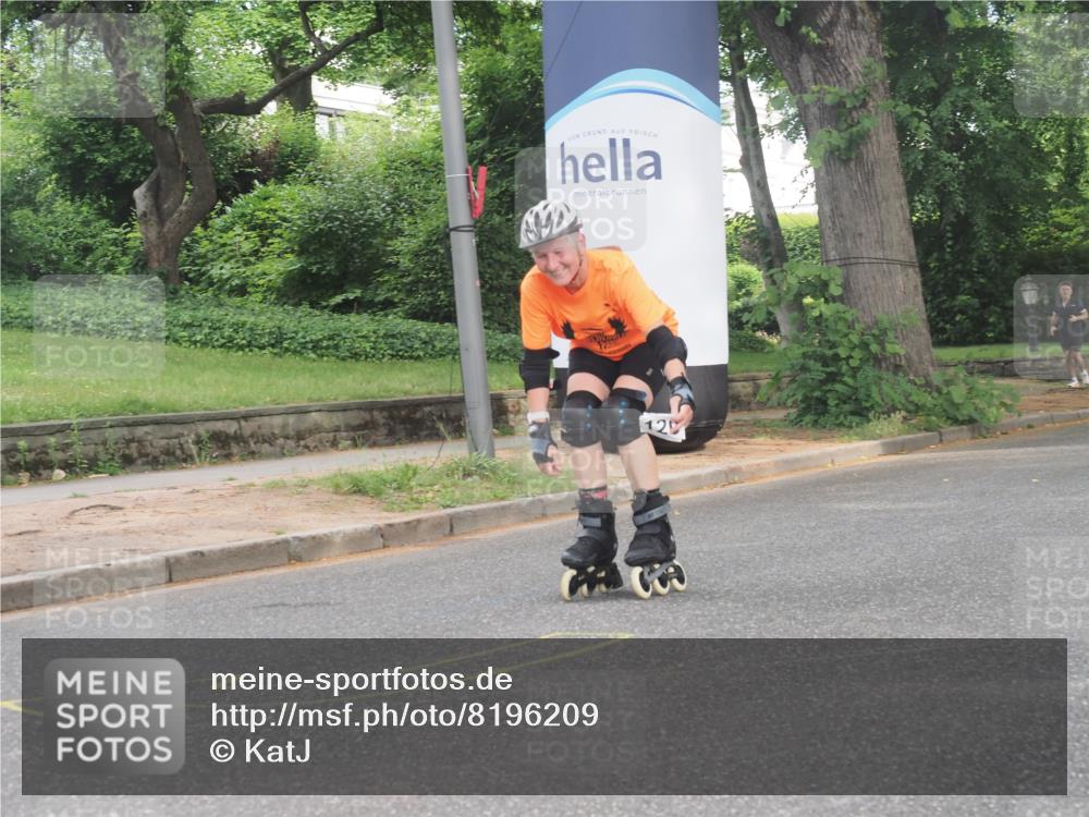 29.06.2025 - hella hamburg halbmarathon KatJ http://msf.ph/oto/8196209 29.06.2025 09:28:12 Zwischen KM18-KM19  meine-sportfotos.de