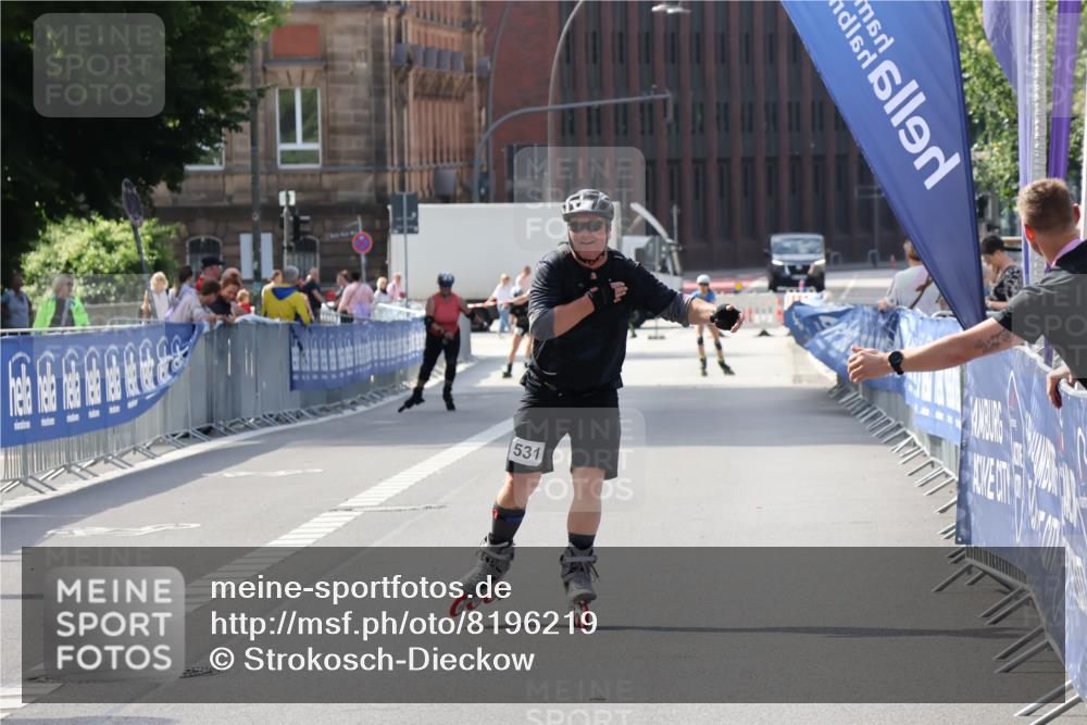 29.06.2025 - hella hamburg halbmarathon Strokosch-Dieckow http://msf.ph/oto/8196219 29.06.2025 09:40:53 Ziel 20098, 20531 meine-sportfotos.de