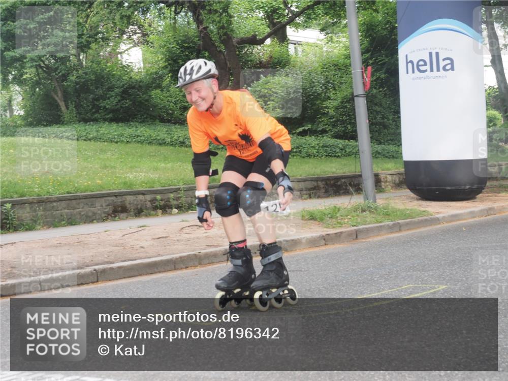 29.06.2025 - hella hamburg halbmarathon KatJ http://msf.ph/oto/8196342 29.06.2025 09:28:13 Zwischen KM18-KM19  meine-sportfotos.de