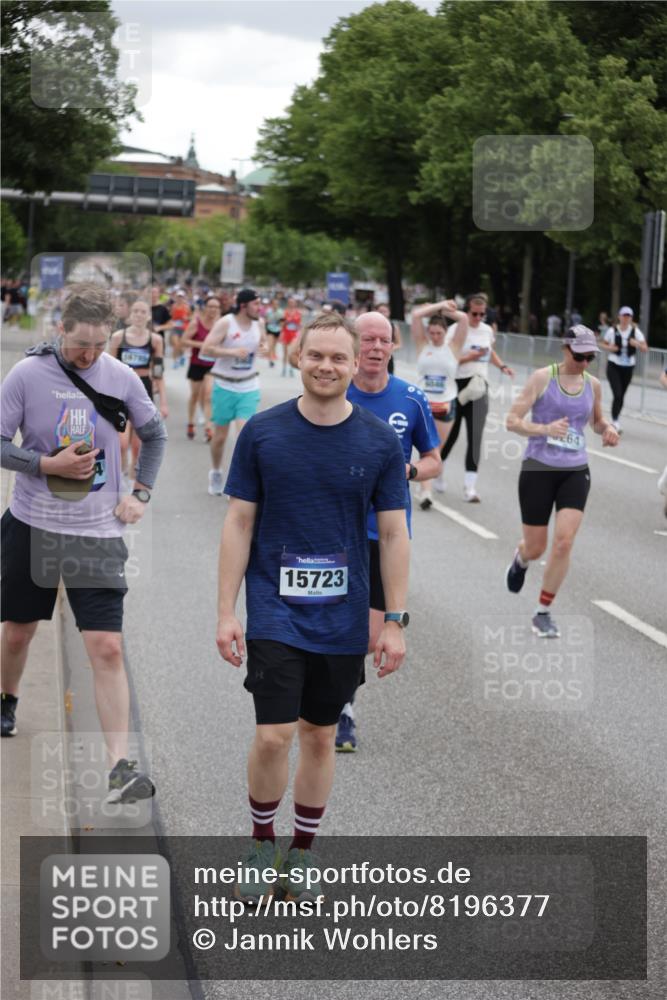 29.06.2025 - hella hamburg halbmarathon Jannik Wohlers http://msf.ph/oto/8196377 29.06.2025 11:14:22 Lombardsbrücke 1492, 2150, 2875, 3269, 3495, 3659, 3872, 3887, 3888, 4702, 5109, 5576, 5737, 5918, 5968, 6046, 6264, 6268, 6372, 6461, 6659, 7819, 8345, 8404, 8782, 9118, 10015, 10231, 10233, 10501, 10947, 10949, 11257, 12971, 13295, 13396, 14120, 14455, 14716, 14763, 14943, 15167, 16462, 16463, 18770, 19136 meine-sportfotos.de
