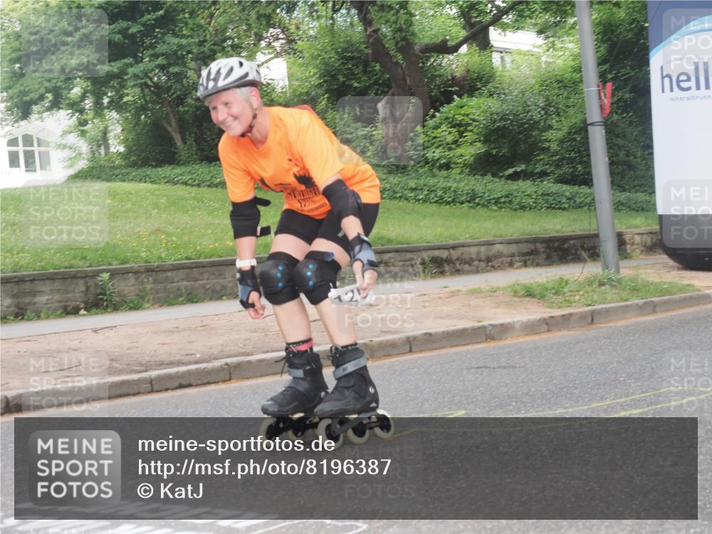 29.06.2025 - hella hamburg halbmarathon KatJ http://msf.ph/oto/8196387 29.06.2025 09:28:13 Zwischen KM18-KM19  meine-sportfotos.de