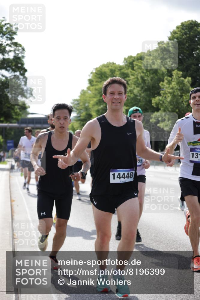 29.06.2025 - hella hamburg halbmarathon Jannik Wohlers http://msf.ph/oto/8196399 29.06.2025 09:46:40 Lombardsbrücke 1053, 1396, 1411, 1577, 2563, 3005, 3790, 3935, 5193, 5660, 6032, 6305, 7080, 7622, 7831, 7867, 8323, 9376, 9519, 10771, 11055, 11370, 11898, 12204, 13148, 13729, 13771, 13991, 14069, 14385, 14388, 14448, 14841, 14899, 14975, 15390, 16417, 16425, 16881, 17014, 17329, 17877, 18357, 18455, 18731, 18906, 18986 meine-sportfotos.de
