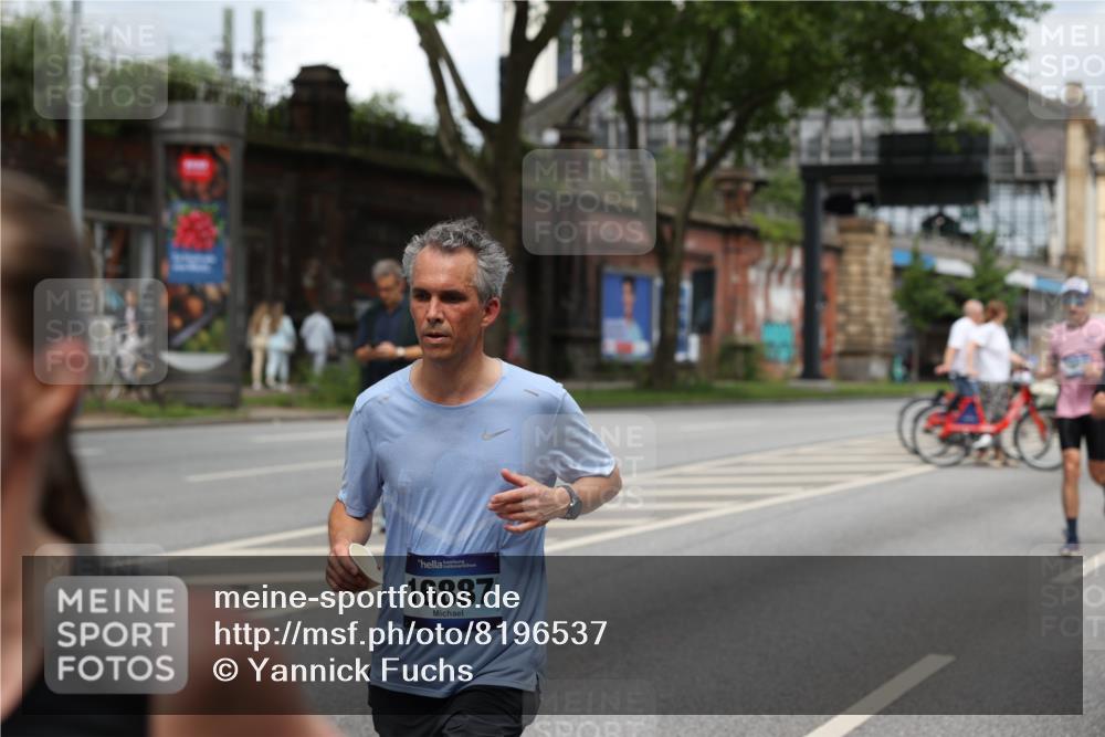 29.06.2025 - hella hamburg halbmarathon Yannick Fuchs http://msf.ph/oto/8196537 29.06.2025 10:44:23 20KM 1119, 1216, 1321, 1399, 1507, 1630, 2020, 2234, 2788, 3296, 3852, 3947, 4127, 4247, 4346, 4933, 5447, 5894, 6125, 6282, 7176, 8153, 8313, 8576, 8657, 8689, 8704, 8899, 8921, 9031, 9303, 10371, 10480, 10750, 11356, 11455, 11607, 12235, 12527, 12624, 12733, 13282, 13463, 13609, 13758, 13812, 14257, 14562, 14794, 15803, 15950, 16000, 16242, 16716, 16732, 16806, 16887, 17247, 17282, 17319, 18066, 18228, 18229, 18370, 18451, 18499, 18657, 18658, 18811, 18884 meine-sportfotos.de