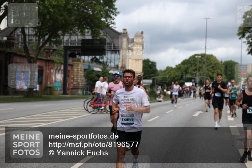 29.06.2025 - hella hamburg halbmarathon Yannick Fuchs http://msf.ph/oto/8196577 29.06.2025 10:44:23 20KM 1119, 1216, 1321, 1399, 1507, 1630, 2020, 2234, 2788, 3296, 3852, 3947, 4127, 4247, 4346, 4933, 5447, 5894, 6125, 6282, 7176, 8153, 8313, 8576, 8657, 8689, 8704, 8899, 8921, 9031, 9303, 10371, 10480, 10750, 11356, 11455, 11607, 12235, 12527, 12624, 12733, 13282, 13463, 13609, 13758, 13812, 14257, 14562, 14794, 15803, 15950, 16000, 16242, 16716, 16732, 16806, 16887, 17247, 17282, 17319, 18066, 18228, 18229, 18370, 18451, 18499, 18657, 18658, 18811, 18884 meine-sportfotos.de
