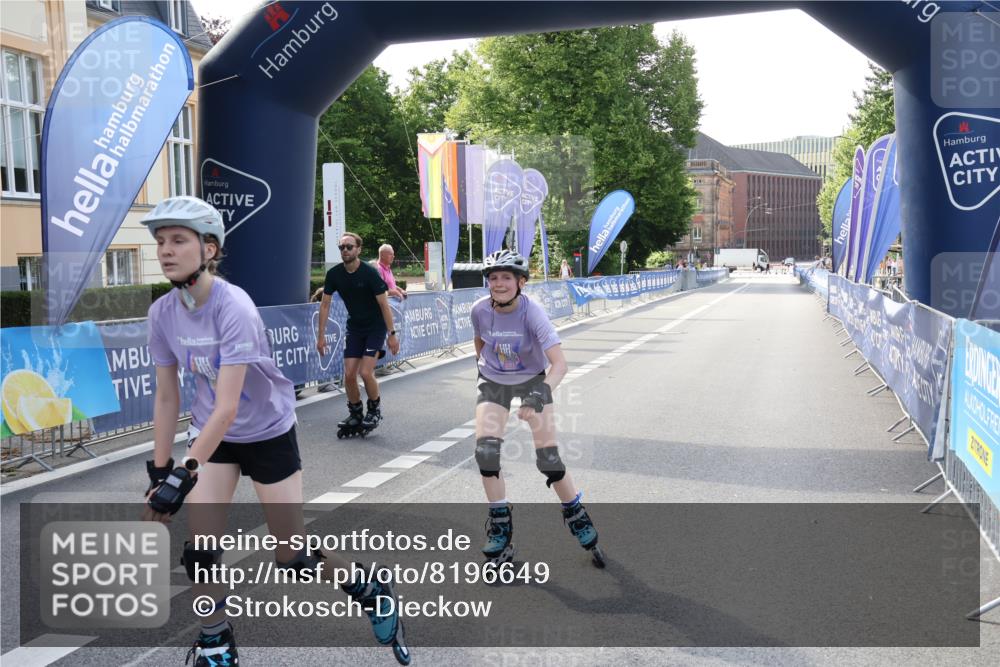 29.06.2025 - hella hamburg halbmarathon Strokosch-Dieckow http://msf.ph/oto/8196649 29.06.2025 09:41:35 Ziel 20125, 20246, 20251 meine-sportfotos.de