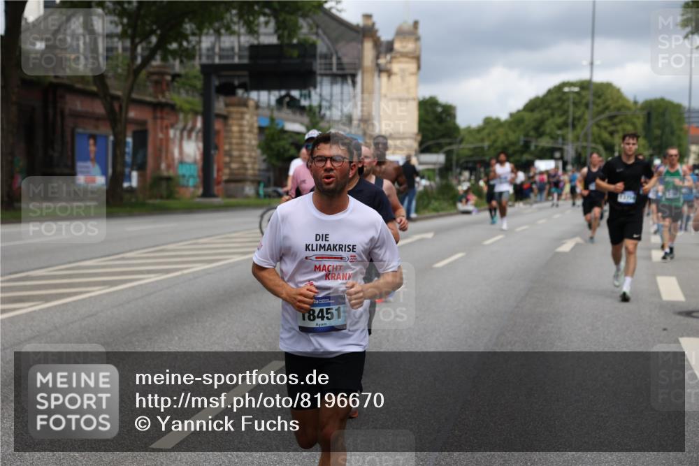 29.06.2025 - hella hamburg halbmarathon Yannick Fuchs http://msf.ph/oto/8196670 29.06.2025 10:44:23 20KM 1119, 1216, 1321, 1399, 1507, 1630, 2020, 2234, 2788, 3296, 3852, 3947, 4127, 4247, 4346, 4933, 5447, 5894, 6125, 6282, 7176, 8153, 8313, 8576, 8657, 8689, 8704, 8899, 8921, 9031, 9303, 10371, 10480, 10750, 11356, 11455, 11607, 12235, 12527, 12624, 12733, 13282, 13463, 13609, 13758, 13812, 14257, 14562, 14794, 15803, 15950, 16000, 16242, 16716, 16732, 16806, 16887, 17247, 17282, 17319, 18066, 18228, 18229, 18370, 18451, 18499, 18657, 18658, 18811, 18884 meine-sportfotos.de