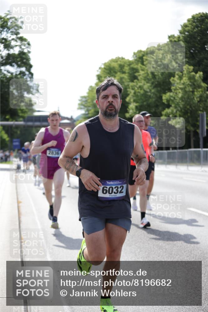 29.06.2025 - hella hamburg halbmarathon Jannik Wohlers http://msf.ph/oto/8196682 29.06.2025 09:46:46 Lombardsbrücke 1396, 1407, 1411, 1577, 1959, 2563, 2836, 3005, 3790, 3935, 4740, 5193, 6032, 6305, 6473, 6915, 7831, 8323, 9376, 9508, 9519, 10771, 11055, 11370, 12204, 13148, 13771, 13972, 13991, 14069, 14385, 14388, 14448, 14841, 14975, 15348, 15390, 16177, 16425, 17014, 17877, 18455, 18731, 18906, 18986 meine-sportfotos.de