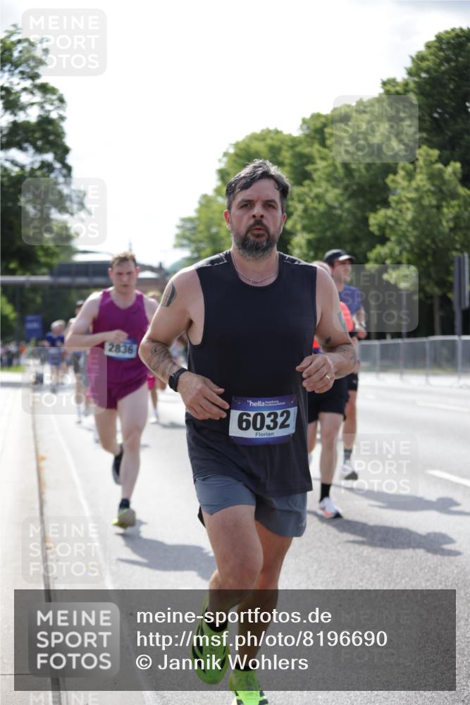 29.06.2025 - hella hamburg halbmarathon Jannik Wohlers http://msf.ph/oto/8196690 29.06.2025 09:46:46 Lombardsbrücke 1396, 1407, 1411, 1577, 1959, 2563, 2836, 3005, 3790, 3935, 4740, 5193, 6032, 6305, 6473, 6915, 7831, 8323, 9376, 9508, 9519, 10771, 11055, 11370, 12204, 13148, 13771, 13972, 13991, 14069, 14385, 14388, 14448, 14841, 14975, 15348, 15390, 16177, 16425, 17014, 17877, 18455, 18731, 18906, 18986 meine-sportfotos.de