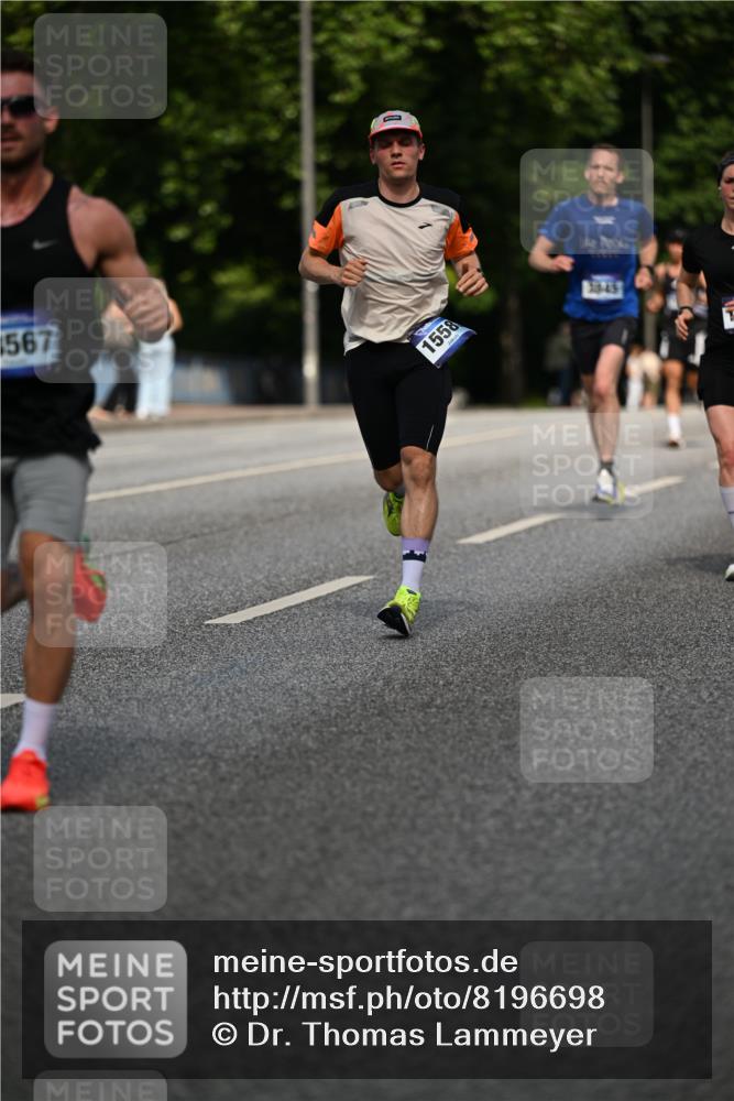 29.06.2025 - hella hamburg halbmarathon Dr. Thomas Lammeyer http://msf.ph/oto/8196698 29.06.2025 09:47:54 Kennedybrücke 1065, 2021, 2879, 3075, 3845, 3968, 4678, 5367, 7349, 8473, 8731, 10790, 10848 meine-sportfotos.de
