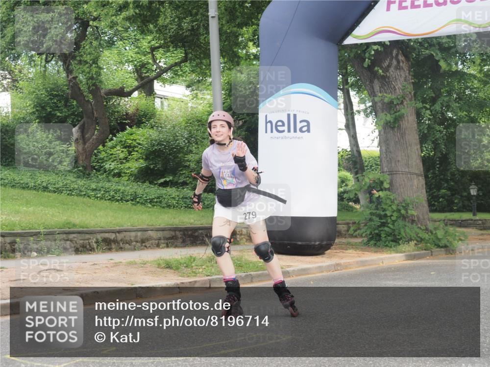 29.06.2025 - hella hamburg halbmarathon KatJ http://msf.ph/oto/8196714 29.06.2025 09:28:17 Zwischen KM18-KM19  meine-sportfotos.de