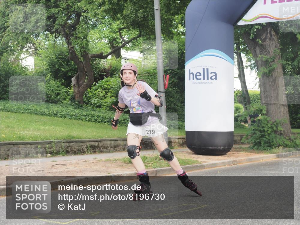 29.06.2025 - hella hamburg halbmarathon KatJ http://msf.ph/oto/8196730 29.06.2025 09:28:17 Zwischen KM18-KM19  meine-sportfotos.de