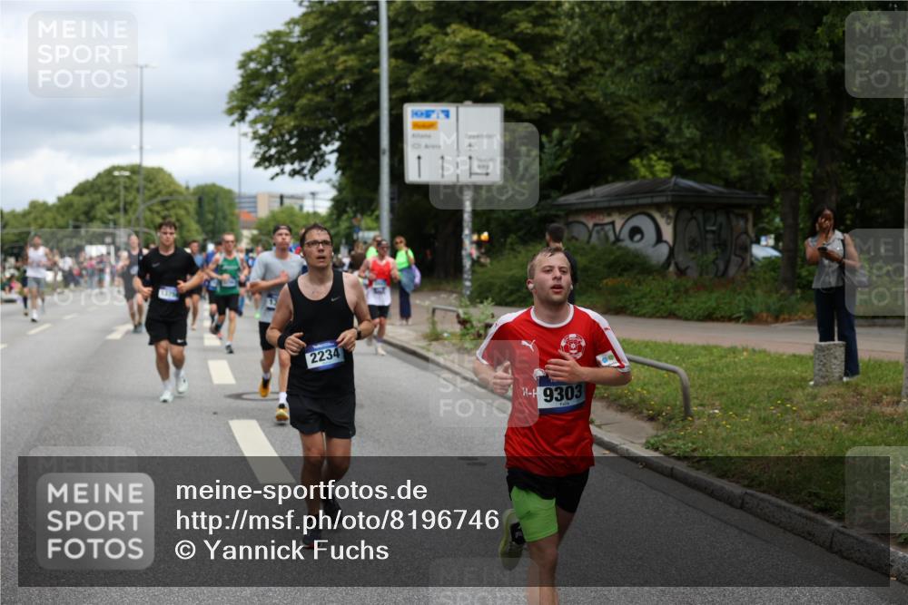 29.06.2025 - hella hamburg halbmarathon Yannick Fuchs http://msf.ph/oto/8196746 29.06.2025 10:44:24 20KM 1119, 1216, 1321, 1399, 1507, 1630, 2020, 2234, 2788, 3296, 3852, 3947, 4127, 4247, 4346, 4933, 5894, 6125, 6795, 7176, 8153, 8313, 8576, 8657, 8689, 8704, 8899, 8921, 9031, 9303, 10371, 10480, 10750, 11356, 11455, 11607, 12235, 12527, 12624, 12733, 13282, 13463, 13609, 13758, 13812, 14257, 14562, 15803, 15950, 16000, 16242, 16716, 16732, 16806, 16887, 17247, 17282, 17319, 18066, 18228, 18229, 18370, 18451, 18499, 18657, 18658, 18811, 18884 meine-sportfotos.de