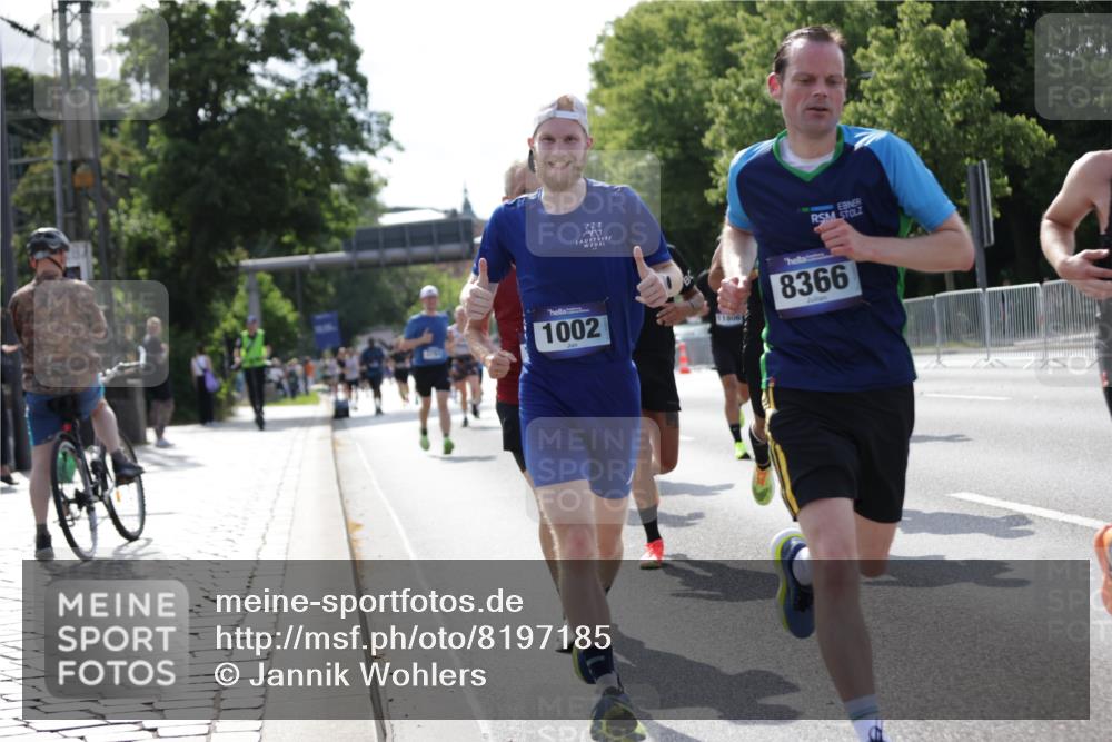 29.06.2025 - hella hamburg halbmarathon Jannik Wohlers http://msf.ph/oto/8197185 29.06.2025 09:46:54 Lombardsbrücke 1002, 1407, 1910, 1959, 2121, 2228, 2563, 2774, 2836, 3783, 3790, 3935, 4246, 4740, 5961, 6032, 6305, 6473, 6915, 7831, 7972, 8366, 9171, 9376, 9508, 9519, 10771, 11055, 11370, 11806, 12137, 12204, 13148, 13972, 13991, 14388, 14448, 14975, 15348, 15500, 15939, 16075, 16177, 16425, 16698, 17877, 18455, 19059 meine-sportfotos.de