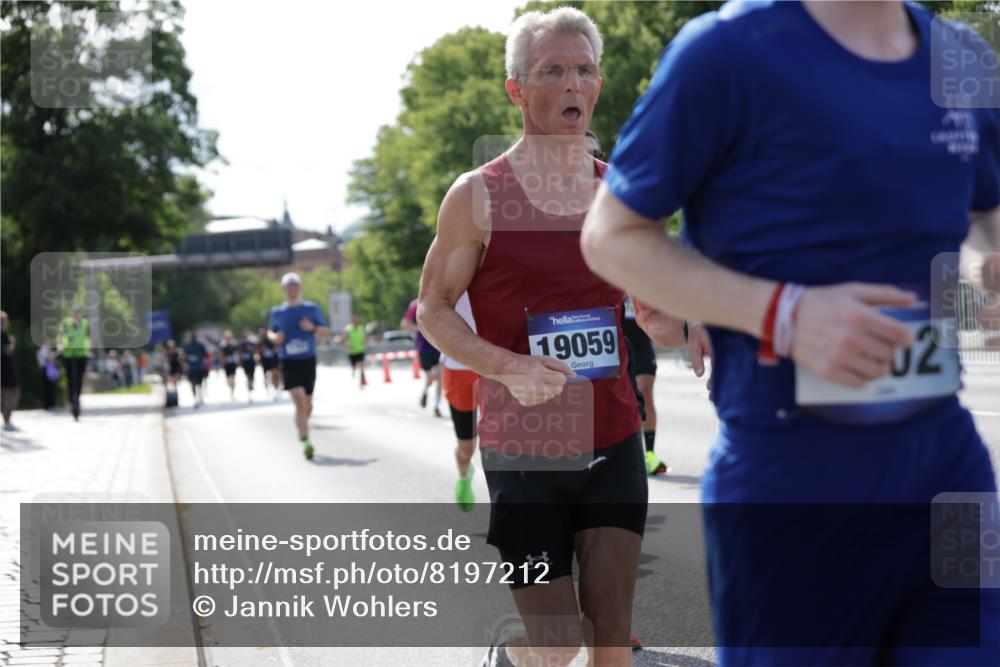 29.06.2025 - hella hamburg halbmarathon Jannik Wohlers http://msf.ph/oto/8197212 29.06.2025 09:46:55 Lombardsbrücke 1002, 1407, 1910, 1959, 2121, 2228, 2563, 2774, 2836, 3783, 3790, 3935, 4246, 4740, 5961, 6032, 6305, 6473, 6915, 7831, 7972, 8366, 9171, 9376, 9508, 9519, 10771, 11055, 11370, 11806, 12137, 12204, 13148, 13972, 13991, 14388, 14448, 14459, 14975, 15348, 15500, 15939, 16075, 16177, 16425, 16698, 17877, 18455, 19059 meine-sportfotos.de