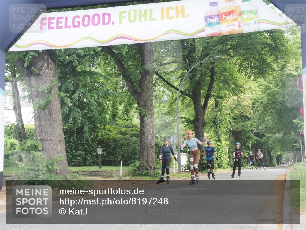 29.06.2025 - hella hamburg halbmarathon KatJ http://msf.ph/oto/8197248 29.06.2025 09:29:36 Zwischen KM18-KM19  meine-sportfotos.de