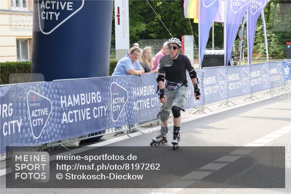 29.06.2025 - hella hamburg halbmarathon Strokosch-Dieckow http://msf.ph/oto/8197262 29.06.2025 09:43:21 Ziel 20257 meine-sportfotos.de