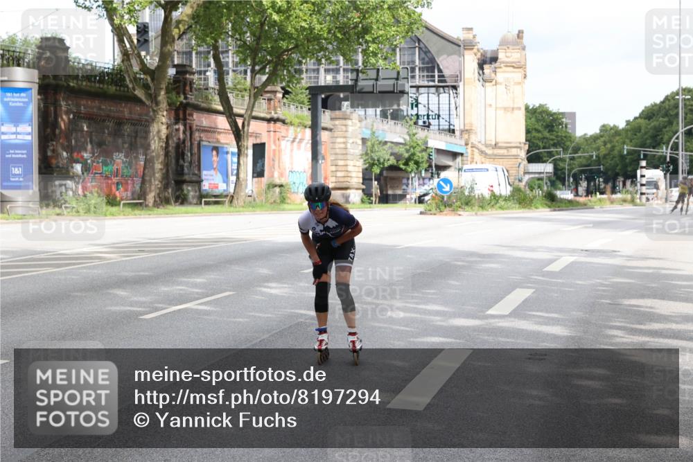 29.06.2025 - hella hamburg halbmarathon Yannick Fuchs http://msf.ph/oto/8197294 29.06.2025 09:13:57 20KM 181, 1, 1 meine-sportfotos.de
