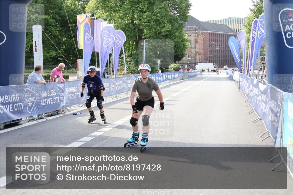 29.06.2025 - hella hamburg halbmarathon Strokosch-Dieckow http://msf.ph/oto/8197428 29.06.2025 09:43:48 Ziel 20250, 20365 meine-sportfotos.de