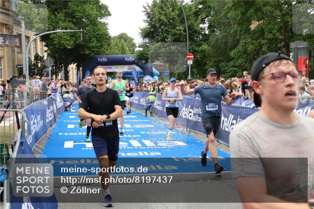 29.06.2025 - hella hamburg halbmarathon Zöllner http://msf.ph/oto/8197437 29.06.2025 10:46:11 Ziel 1759, 2707, 3087, 6460, 7450, 7961, 9585, 11094, 11125, 12269, 13630, 14804, 16136, 16466, 16475, 18702, 18797 meine-sportfotos.de