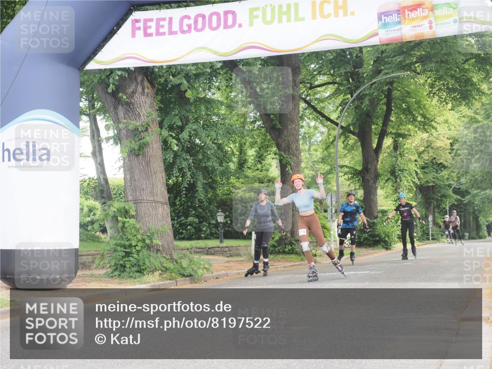29.06.2025 - hella hamburg halbmarathon KatJ http://msf.ph/oto/8197522 29.06.2025 09:29:37 Zwischen KM18-KM19  meine-sportfotos.de