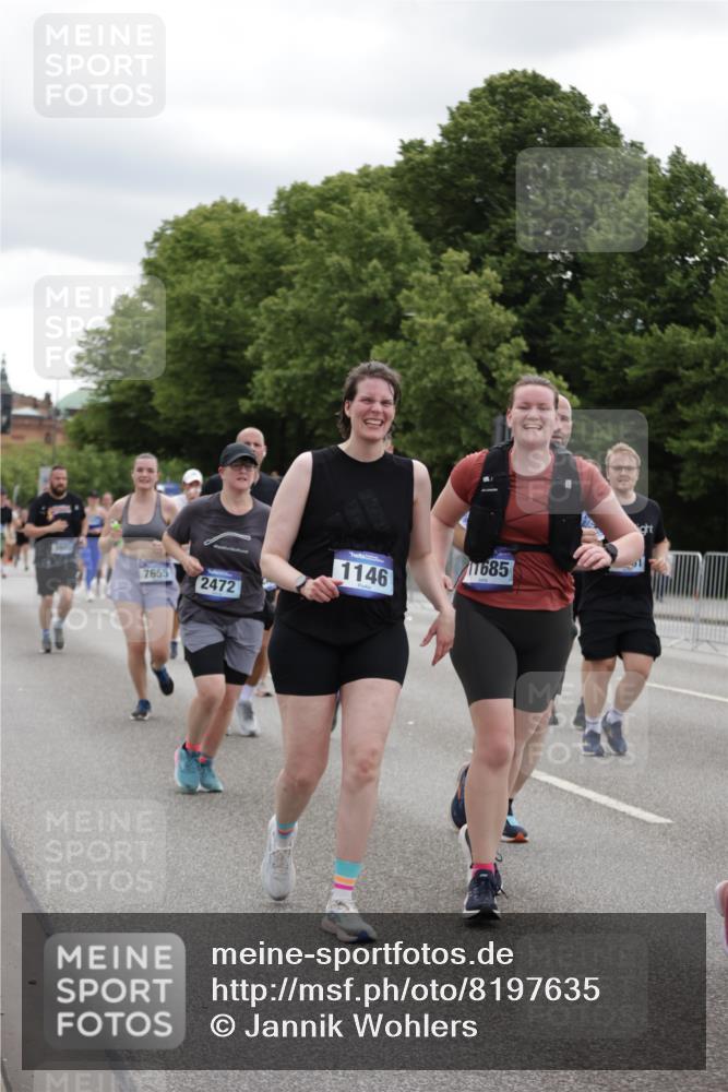 29.06.2025 - hella hamburg halbmarathon Jannik Wohlers http://msf.ph/oto/8197635 29.06.2025 11:14:53 Lombardsbrücke 1860, 2283, 2334, 2368, 2377, 2392, 2472, 2476, 3603, 3902, 3973, 3974, 4112, 4276, 4280, 4656, 5960, 6292, 6810, 6904, 7060, 7076, 7372, 7420, 7655, 8193, 8979, 8988, 9308, 9528, 9783, 9859, 10018, 10101, 10201, 10456, 10544, 11061, 12405, 12825, 12925, 12926, 13067, 13232, 13333, 13476, 13938, 14161, 14187, 15052, 15080, 15200, 15474, 15615, 15634, 16444, 17209, 18553, 18889, 18968 meine-sportfotos.de