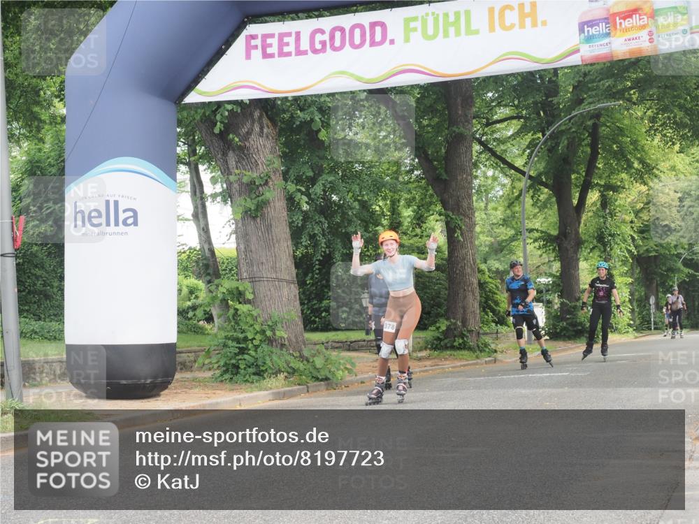 29.06.2025 - hella hamburg halbmarathon KatJ http://msf.ph/oto/8197723 29.06.2025 09:29:38 Zwischen KM18-KM19  meine-sportfotos.de