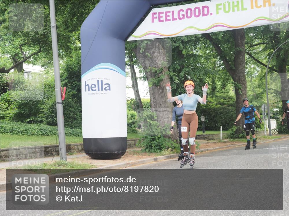 29.06.2025 - hella hamburg halbmarathon KatJ http://msf.ph/oto/8197820 29.06.2025 09:29:39 Zwischen KM18-KM19  meine-sportfotos.de