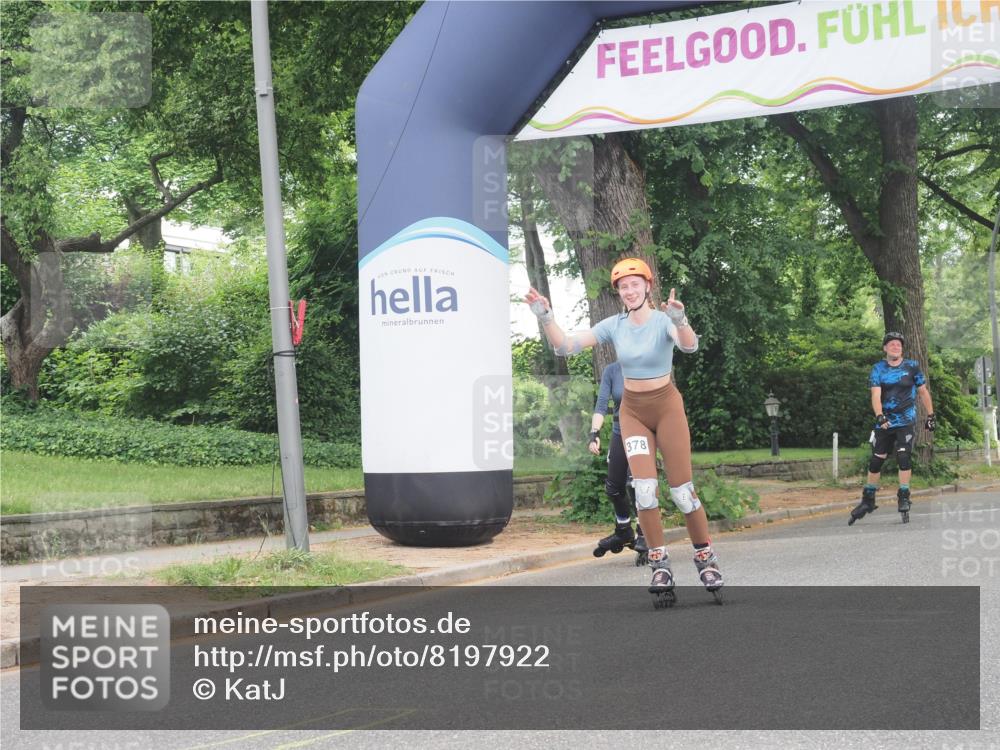29.06.2025 - hella hamburg halbmarathon KatJ http://msf.ph/oto/8197922 29.06.2025 09:29:39 Zwischen KM18-KM19  meine-sportfotos.de