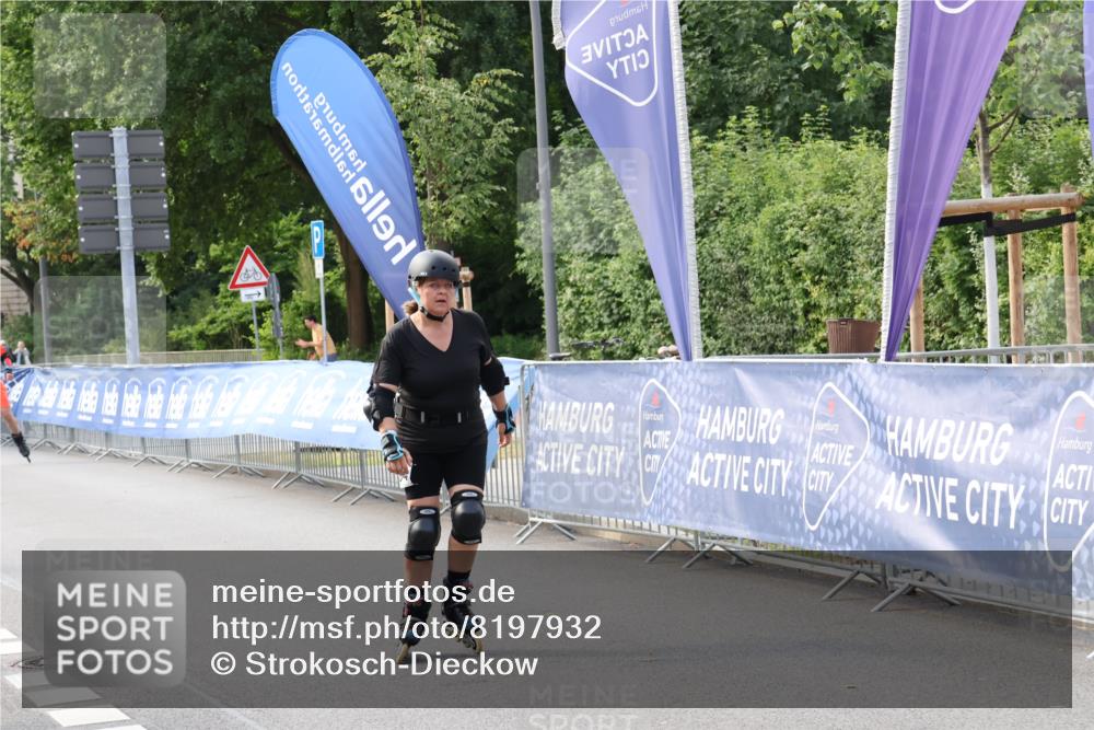 29.06.2025 - hella hamburg halbmarathon Strokosch-Dieckow http://msf.ph/oto/8197932 29.06.2025 09:44:25 Ziel 20107, 20184, 20287, 20517, 20535 meine-sportfotos.de