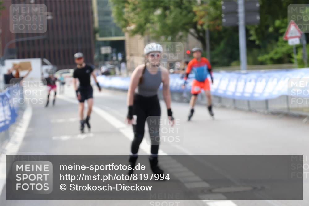 29.06.2025 - hella hamburg halbmarathon Strokosch-Dieckow http://msf.ph/oto/8197994 29.06.2025 09:44:26 Ziel 20107, 20184, 20287, 20517 meine-sportfotos.de