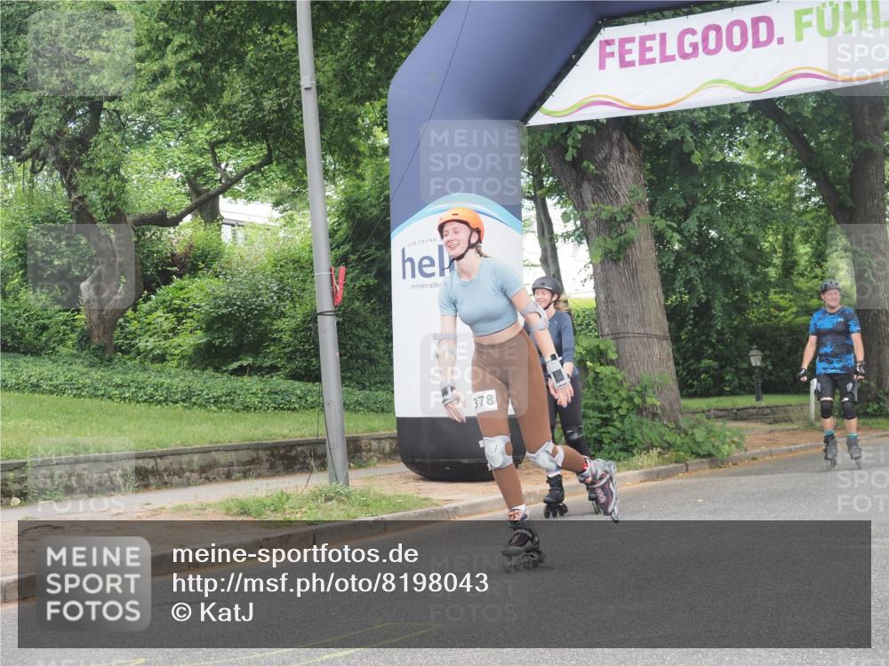 29.06.2025 - hella hamburg halbmarathon KatJ http://msf.ph/oto/8198043 29.06.2025 09:29:39 Zwischen KM18-KM19  meine-sportfotos.de