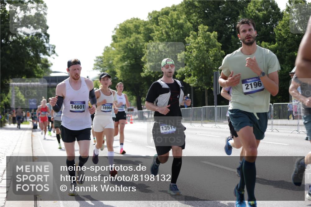 29.06.2025 - hella hamburg halbmarathon Jannik Wohlers http://msf.ph/oto/8198132 29.06.2025 09:47:22 Lombardsbrücke 1164, 1217, 2196, 2296, 2404, 2851, 5092, 5923, 8084, 8395, 8901, 9944, 10968, 11019, 11559, 12462, 12751, 13419, 13514, 13798, 14601, 14952, 15965, 16123, 16964, 17154, 17306, 18159, 18216, 18419, 18687, 18689 meine-sportfotos.de