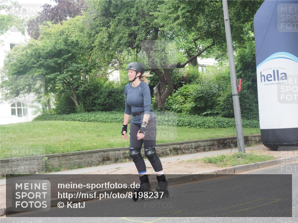 29.06.2025 - hella hamburg halbmarathon KatJ http://msf.ph/oto/8198237 29.06.2025 09:29:40 Zwischen KM18-KM19  meine-sportfotos.de