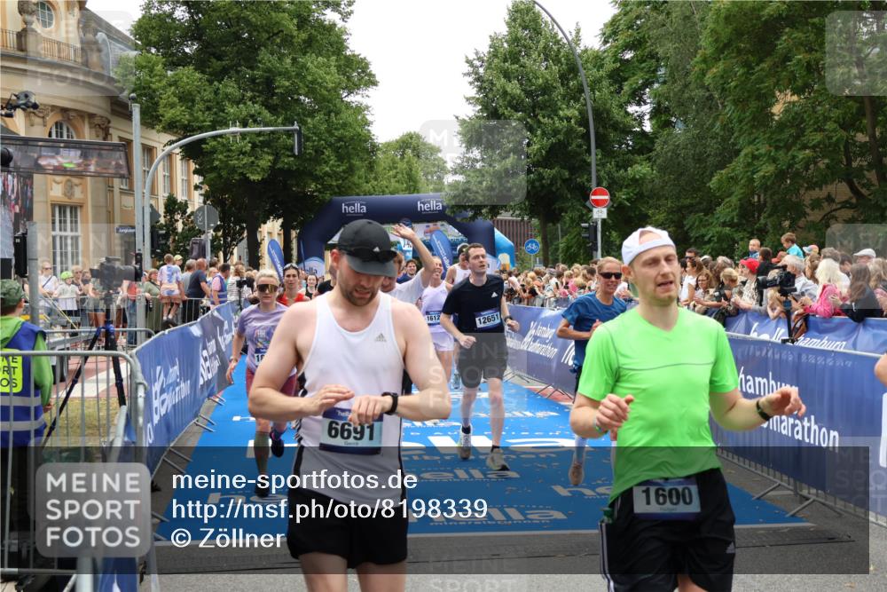 29.06.2025 - hella hamburg halbmarathon Zöllner http://msf.ph/oto/8198339 29.06.2025 10:46:29 Ziel 1600, 2222, 2842, 4237, 4497, 6421, 6978, 7335, 8142, 8981, 9386, 9786, 11185, 11773, 12171, 12651, 12891, 13698, 14045, 14228, 14482, 15157, 16127, 18211, 18637, 19209 meine-sportfotos.de