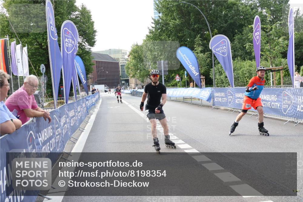 29.06.2025 - hella hamburg halbmarathon Strokosch-Dieckow http://msf.ph/oto/8198354 29.06.2025 09:44:31 Ziel 20048, 20107, 20184, 20287, 20517 meine-sportfotos.de