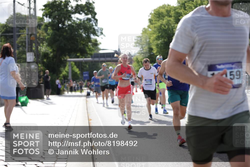 29.06.2025 - hella hamburg halbmarathon Jannik Wohlers http://msf.ph/oto/8198492 29.06.2025 09:47:26 Lombardsbrücke 1164, 1562, 2196, 2296, 4602, 5092, 8084, 8901, 9178, 9944, 10384, 10968, 11019, 11559, 11745, 12462, 12865, 13419, 13514, 13798, 14601, 14934, 14952, 15261, 15965, 16964, 17306, 18159, 18216, 18687, 18689, 18841 meine-sportfotos.de
