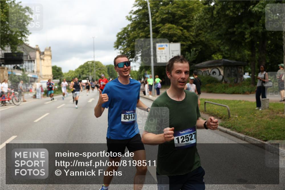 29.06.2025 - hella hamburg halbmarathon Yannick Fuchs http://msf.ph/oto/8198511 29.06.2025 10:44:33 20KM 1119, 1399, 1466, 1507, 1630, 1750, 1817, 3296, 3947, 4127, 4346, 5115, 5894, 6027, 6662, 6712, 6795, 7176, 7397, 7583, 7930, 7932, 8153, 8313, 8572, 8657, 8704, 10371, 10750, 11356, 11455, 11607, 12235, 12527, 12624, 13008, 13609, 13687, 13701, 13758, 13812, 13875, 14034, 14257, 14626, 15362, 15395, 15803, 15950, 16242, 16716, 16732, 16806, 17179, 17247, 17319, 17384, 18066, 18228, 18370, 18394, 18499, 18657, 18658, 18811, 18884 meine-sportfotos.de