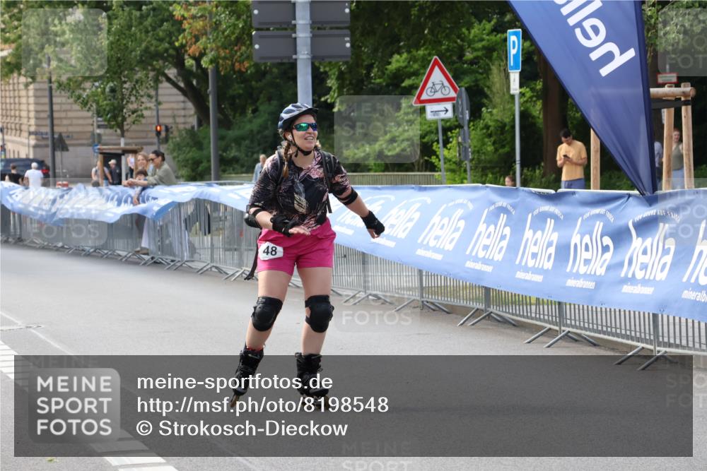 29.06.2025 - hella hamburg halbmarathon Strokosch-Dieckow http://msf.ph/oto/8198548 29.06.2025 09:44:35 Ziel 20048, 20107, 20287, 20517 meine-sportfotos.de