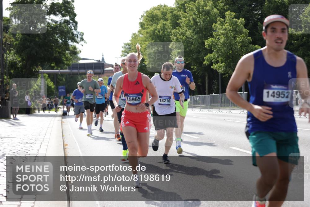 29.06.2025 - hella hamburg halbmarathon Jannik Wohlers http://msf.ph/oto/8198619 29.06.2025 09:47:27 Lombardsbrücke 1164, 1562, 2196, 2296, 4602, 5092, 8084, 8901, 9178, 9944, 10384, 10968, 11019, 11559, 11745, 12462, 12865, 13419, 13514, 13798, 14601, 14934, 14952, 15261, 15965, 16964, 17306, 18159, 18216, 18687, 18689, 18841 meine-sportfotos.de
