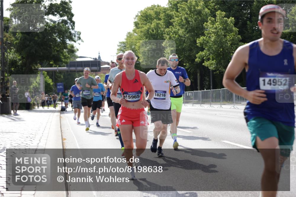 29.06.2025 - hella hamburg halbmarathon Jannik Wohlers http://msf.ph/oto/8198638 29.06.2025 09:47:27 Lombardsbrücke 1164, 1562, 2196, 2296, 4602, 5092, 8084, 8901, 9178, 9944, 10384, 10968, 11019, 11559, 11745, 12462, 12865, 13419, 13514, 13798, 14601, 14934, 14952, 15261, 15965, 16964, 17306, 18159, 18216, 18687, 18689, 18841 meine-sportfotos.de