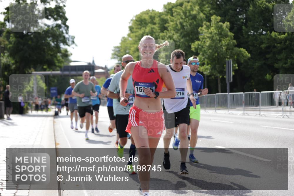 29.06.2025 - hella hamburg halbmarathon Jannik Wohlers http://msf.ph/oto/8198745 29.06.2025 09:47:28 Lombardsbrücke 1164, 1562, 2196, 2296, 4602, 5092, 8901, 9178, 9944, 10384, 10968, 11745, 12462, 12865, 13514, 13798, 13854, 14387, 14601, 14934, 14952, 15261, 15965, 16964, 17306, 18159, 18216, 18573, 18687, 18689, 18841 meine-sportfotos.de
