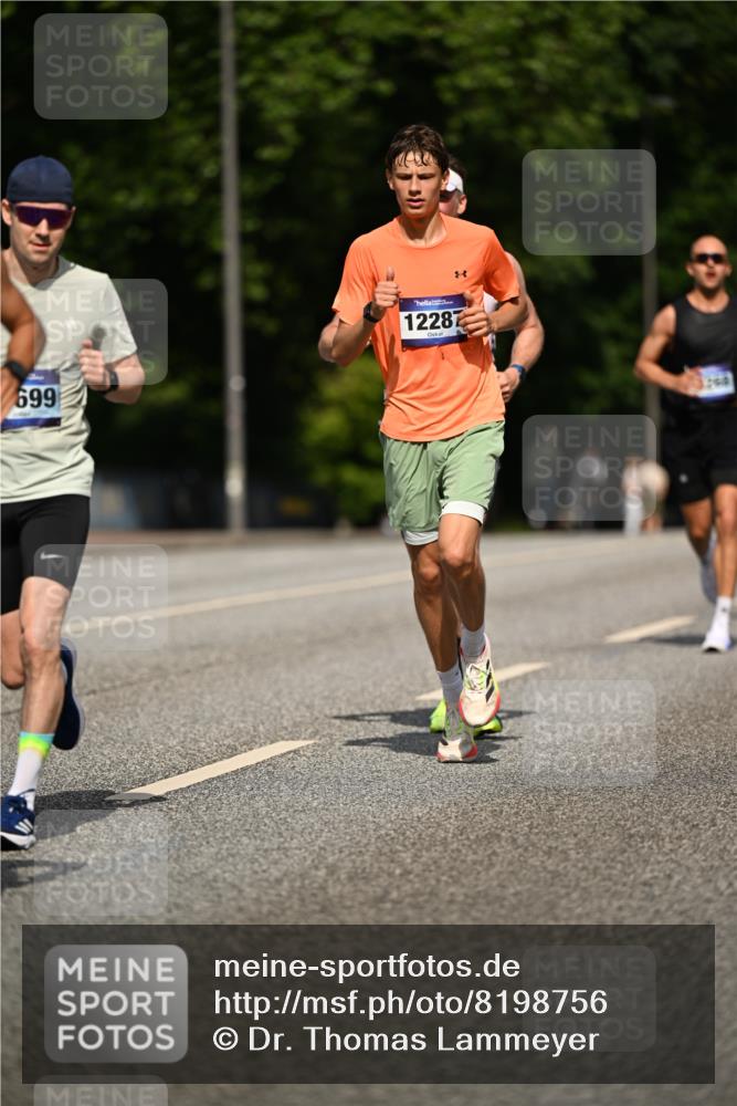29.06.2025 - hella hamburg halbmarathon Dr. Thomas Lammeyer http://msf.ph/oto/8198756 29.06.2025 09:48:01 Kennedybrücke 1065, 2021, 2879, 3201, 3845, 4678, 5367, 6619, 7349, 8473, 8731, 10156, 10848 meine-sportfotos.de