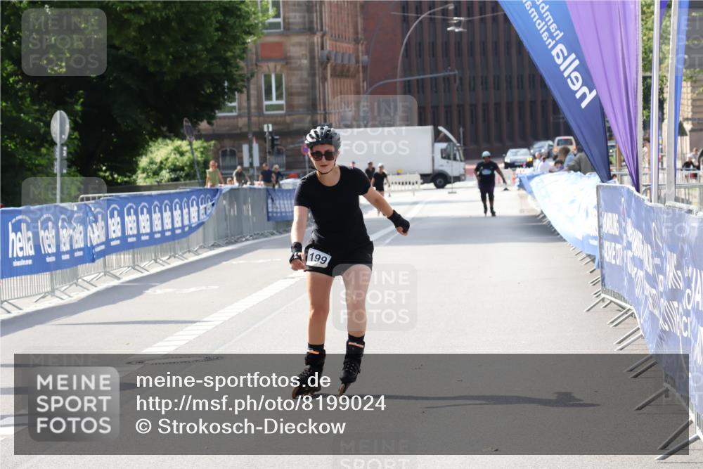 29.06.2025 - hella hamburg halbmarathon Strokosch-Dieckow http://msf.ph/oto/8199024 29.06.2025 09:45:04 Ziel 20199 meine-sportfotos.de