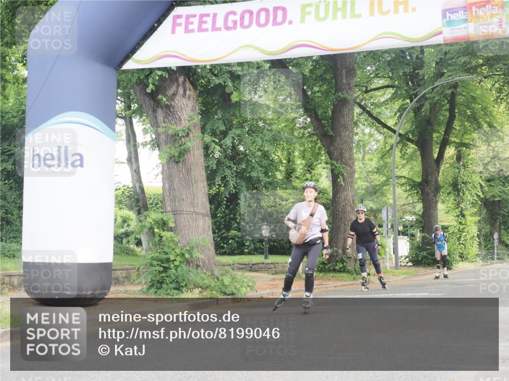 29.06.2025 - hella hamburg halbmarathon KatJ http://msf.ph/oto/8199046 29.06.2025 09:29:46 Zwischen KM18-KM19  meine-sportfotos.de