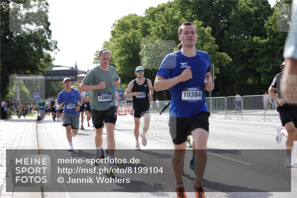 29.06.2025 - hella hamburg halbmarathon Jannik Wohlers http://msf.ph/oto/8199104 29.06.2025 09:47:30 Lombardsbrücke 1164, 1562, 2196, 2296, 4602, 5092, 8362, 8901, 9178, 9944, 10384, 10900, 10968, 11745, 12462, 12865, 13514, 13798, 13854, 14387, 14601, 14934, 14952, 15261, 15415, 15965, 16964, 17306, 18159, 18216, 18573, 18687, 18689, 18841 meine-sportfotos.de
