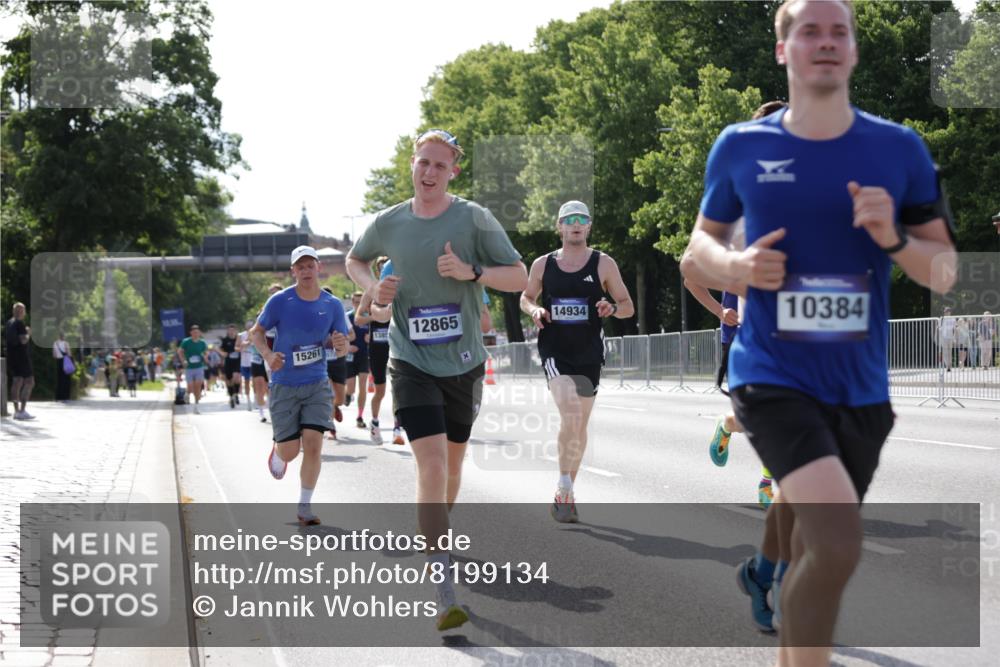 29.06.2025 - hella hamburg halbmarathon Jannik Wohlers http://msf.ph/oto/8199134 29.06.2025 09:47:30 Lombardsbrücke 1164, 1562, 2196, 2296, 4602, 5092, 8362, 8901, 9178, 9944, 10384, 10900, 10968, 11745, 12462, 12865, 13514, 13798, 13854, 14387, 14601, 14934, 14952, 15261, 15415, 15965, 16964, 17306, 18159, 18216, 18573, 18687, 18689, 18841 meine-sportfotos.de