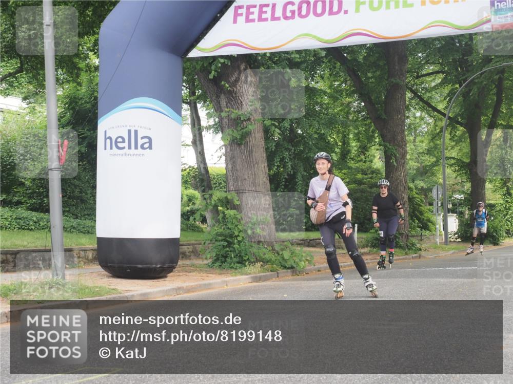 29.06.2025 - hella hamburg halbmarathon KatJ http://msf.ph/oto/8199148 29.06.2025 09:29:46 Zwischen KM18-KM19  meine-sportfotos.de