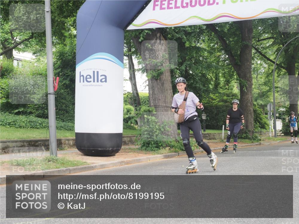 29.06.2025 - hella hamburg halbmarathon KatJ http://msf.ph/oto/8199195 29.06.2025 09:29:47 Zwischen KM18-KM19  meine-sportfotos.de