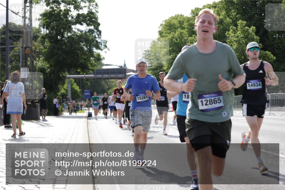 29.06.2025 - hella hamburg halbmarathon Jannik Wohlers http://msf.ph/oto/8199224 29.06.2025 09:47:31 Lombardsbrücke 1164, 1562, 2196, 2296, 4602, 5092, 6990, 8362, 8901, 9178, 9944, 10384, 10900, 10968, 11745, 12290, 12462, 12865, 13514, 13798, 13854, 14387, 14601, 14934, 14952, 15261, 15415, 15965, 16964, 17306, 18159, 18216, 18573, 18687, 18689, 18841 meine-sportfotos.de
